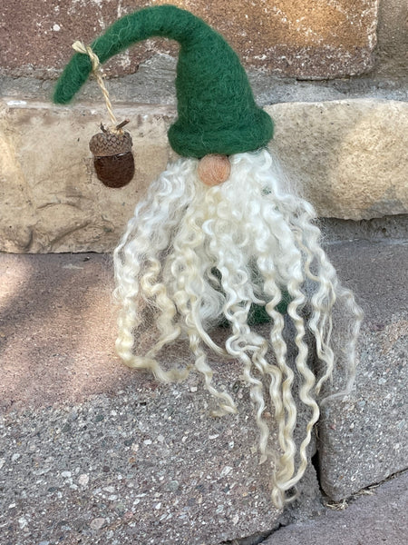 Acorn Gnome